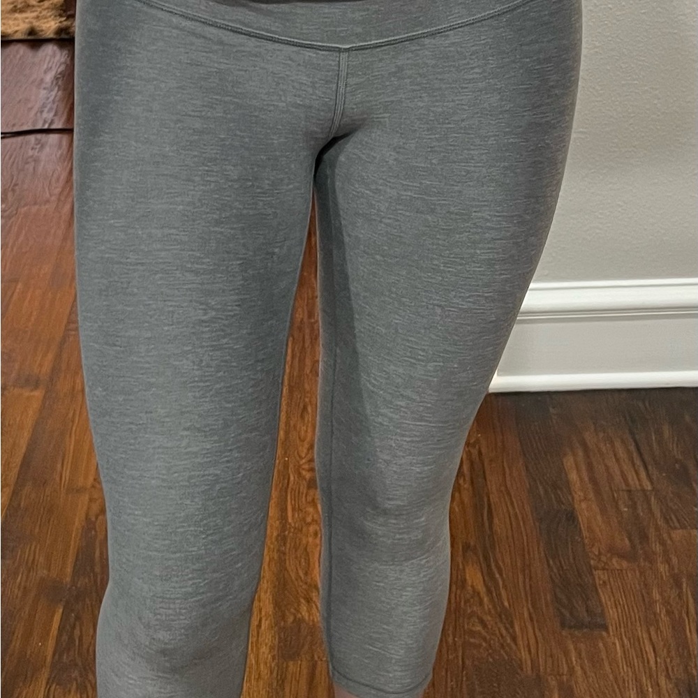 Lululemon women’s leggings. Gray color that goes w/ everything! Size 8 -like new